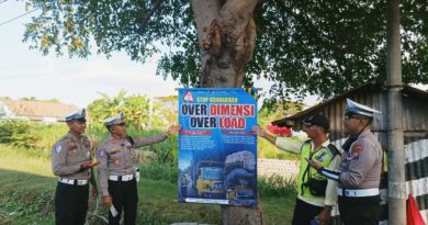 Cegah Kecelakaan dan Kerusakan Jalan, Satlantas Situbondo Sosialisasikan Larangan Truk ODOL