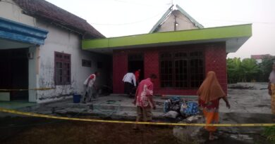 Kebakaran di Dusun Pule Desa Karangpakis Kediri Hanguskan Rumah, Diduga Akibat Kabel Konsleting